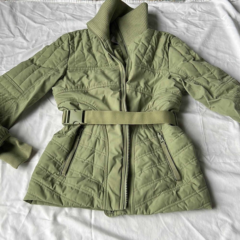 Cabi ski lift puffer size xs